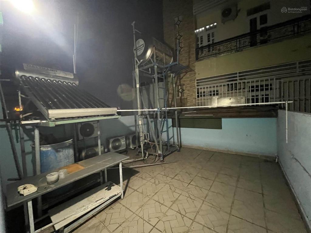 Bán nhà kế lotte quận 7 5 x 13m 3 tầng hoàn công chỉ nhỉnh 8 tỷ tt