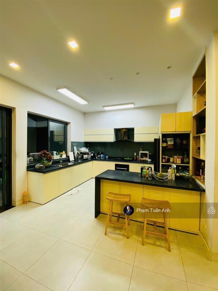Ngon nhất bàu cát! nhà mt trung tâm bàu cát ~5x15m, 4 tầng, giá chỉ còn 11.7 tỷ