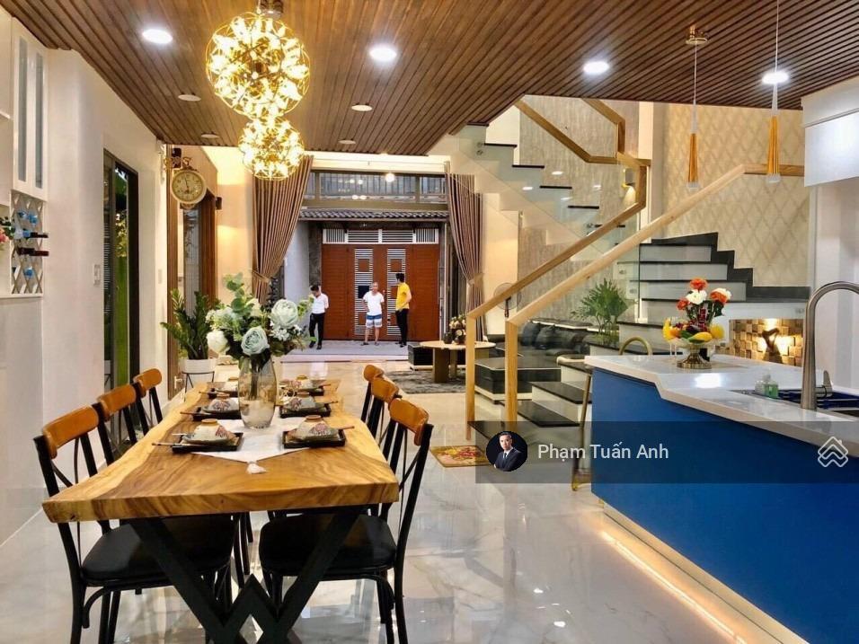 Gấp lắm rồi ! nhà đường bàu cát, p12, tb, 4x18m, 3 tầng, giá chỉ 11.5 tỷ thôi