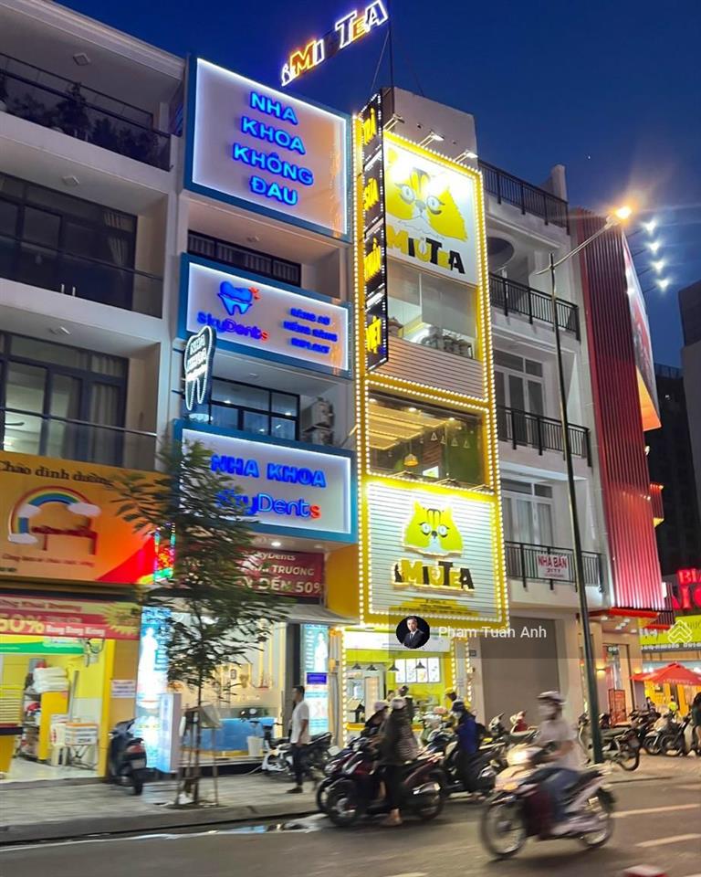 Áp lực! bán gấp nhà lk mt hoàng hoa thám  k300, ~7x33m, 4 tầng thu net ~2 tỷ