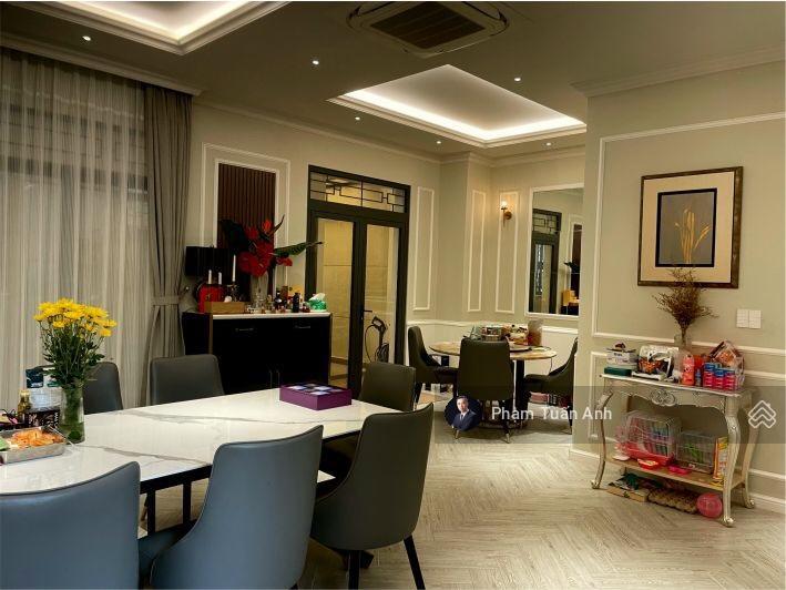 Phải bán gấp! nhà mặt tiền trung tâm bàu cát 5x30m, 4 lầu, mà giá giảm cực sâu chỉ còn 18 tỷ thôi