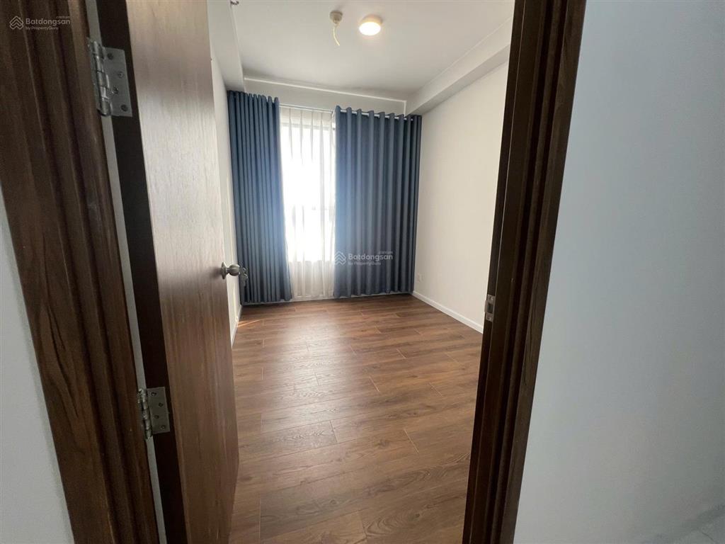 Chính chủ. hot mới 100% bán căn hộ opal skyline, 2,75 tỷ, 86m2, 3pn, 2wc view lankmark81.