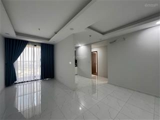 Hot mới 100% bán căn hộ opal skyline, 2,85 tỷ, 86m2, 3pn, 2wc, sổ hồng riêng view lankmark81. xả lỗ