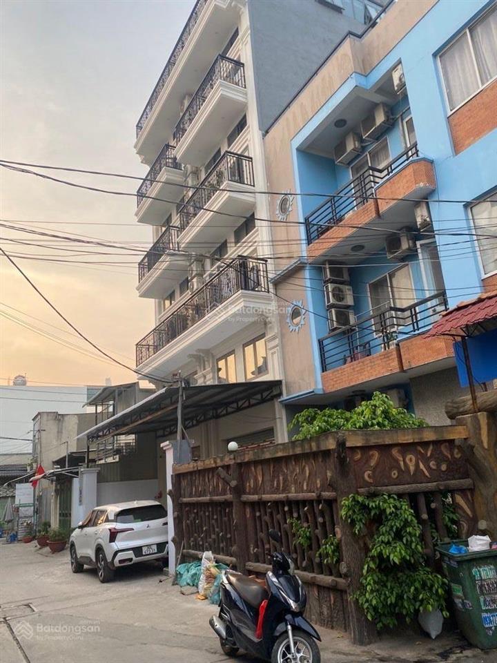 Nguyễn thị tú  bình tân  4 tầng, dt 9x32, full thổ cư, hoàn công đủ, giá 15.x tỷ