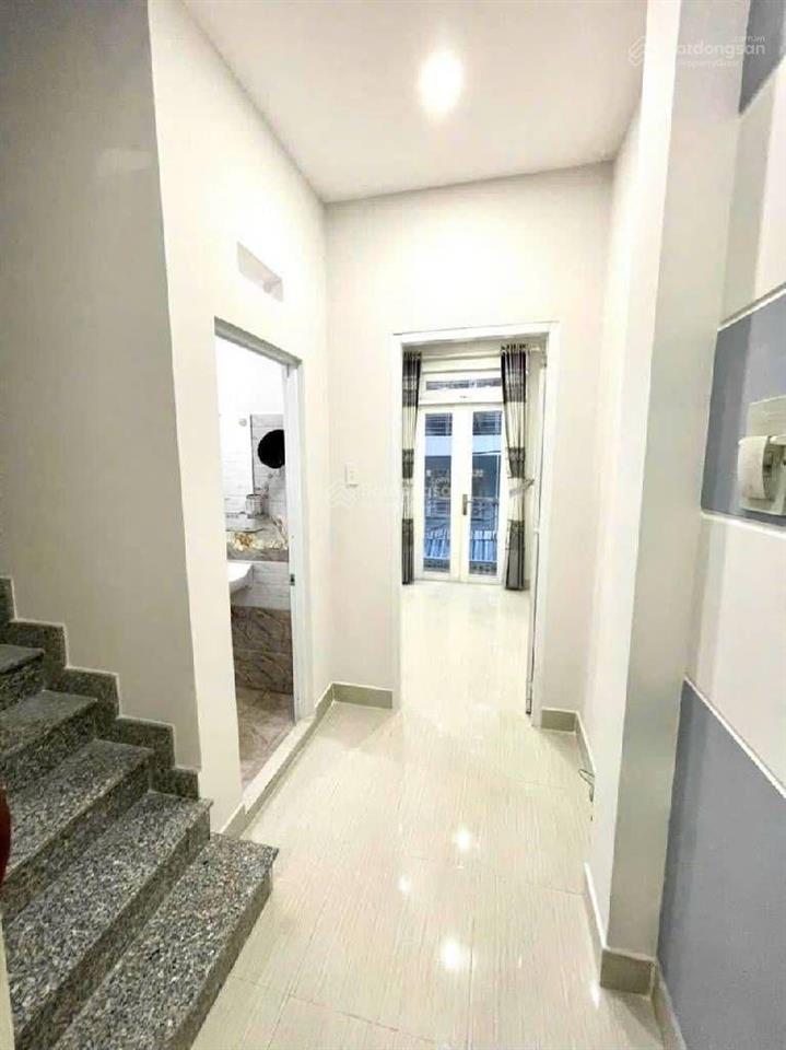 Nguyễn thị tú  bình tân  4 tầng, dt 9x32, full thổ cư, hoàn công đủ, giá 15.x tỷ