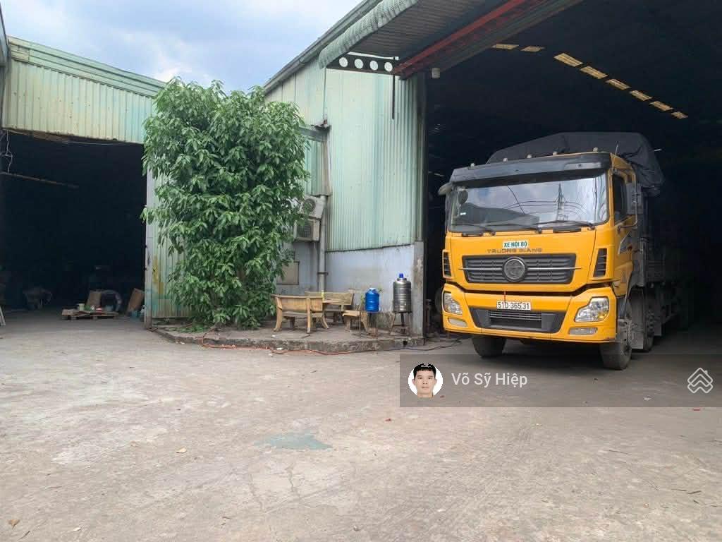 Chủ ngộp gấp bán kho xưởng 1700m2(41x40), full thổ cư, giá 4x tỷ, liên ấp 123, bình chánh