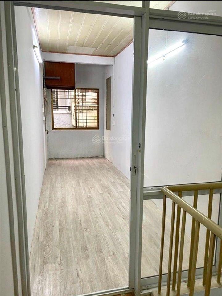 Bình thạnh2 tầng btct 20m2(2,2x9)hẻm 4m đường huỳnh mẫn đạt ngay chợ thị nghèchỉ 3,35 tỷ tl
