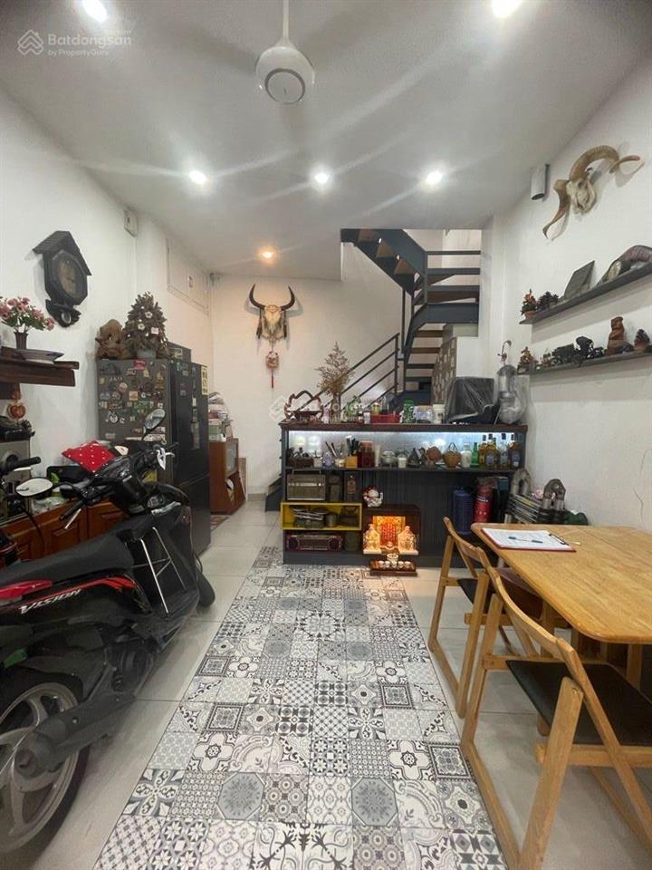 Bán nhà 4 tầng btct  hẻm 3m thông 1 sẹc  quận bình thạnh  có sân thượng  chỉ 5,55 tỷ tl