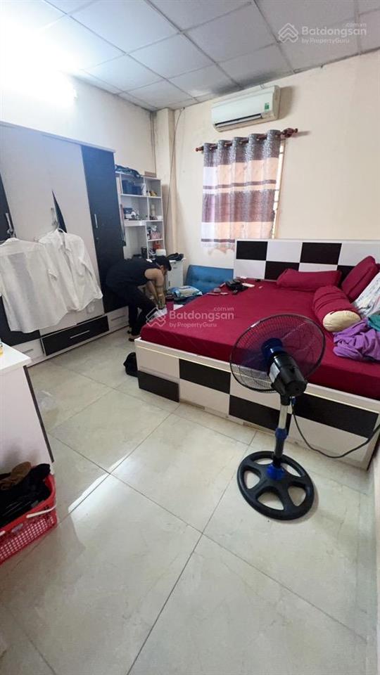 Bán nhà 3 mặt tiền hẻm 2 tầng (5x10) vũ huy tấn quận bình thạnh ngay quận 1 hxh thông. 7 tỷ tl