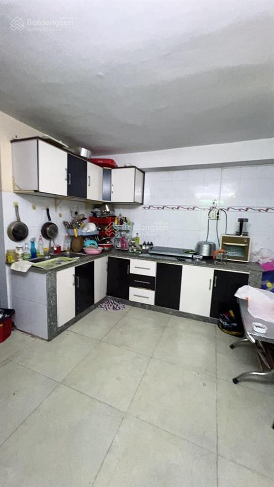 Bán nhà 3 mặt tiền hẻm 2 tầng (5x10) vũ huy tấn quận bình thạnh ngay quận 1 hxh thông. 7 tỷ tl