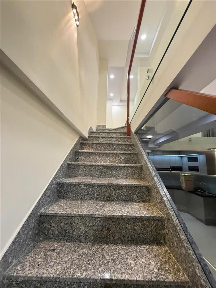 Nhà 4 tầng btct 45m2(4,5x11) căn góc 2 mặt thoáng hxh thông đường bình lợi, đặng thuỳ trâm. 7,3 ty