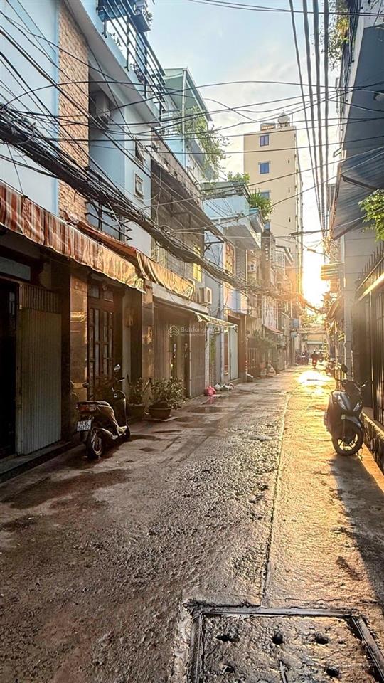 Chính chủ bán nhà cũ 47m² 2 tầng giáp quận 1 ngay chợ thị nghè hẻm thông chỉ hơn 6 tỷ