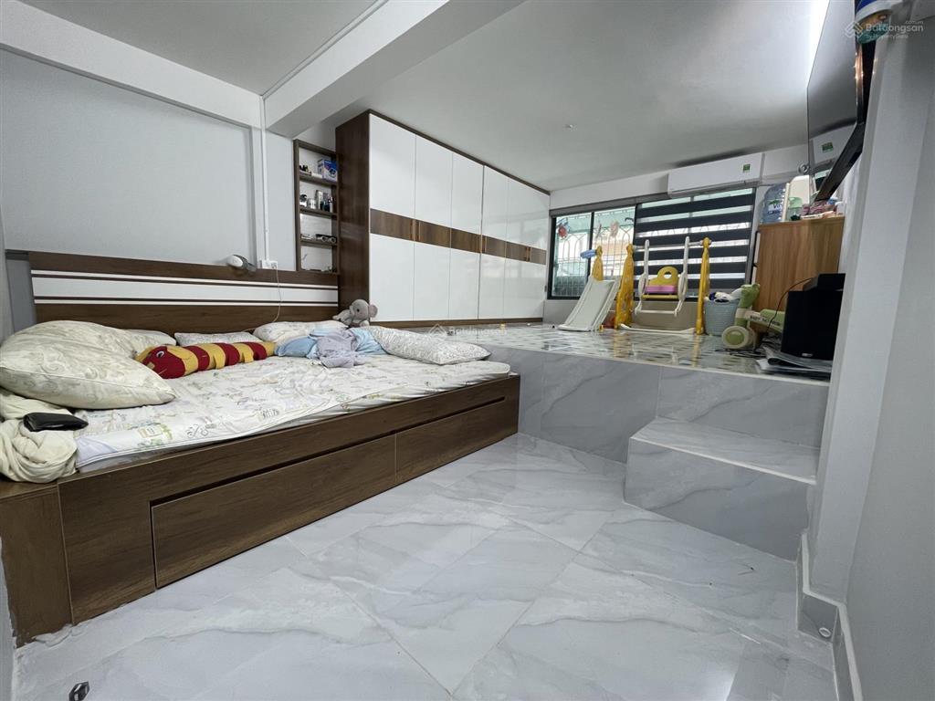 Tầng trệt chung cư lạc long quân phường hoà bình (quận 11 cũ), 90m2, 2pn 3wc, chỉ 5.8 tỷ tl