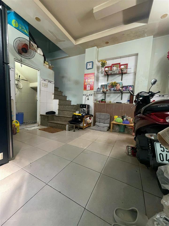 Nhà 3 tầng đúc 21m2 ngang 5.2m  sổ vuông a4 tại phan tây hồ quận phú nhuận  chỉ 3.8 tỷ tl