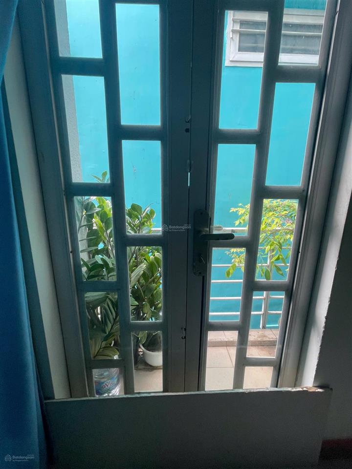 Nhà 3 tầng đúc 21m2 ngang 5.2m  sổ vuông a4 tại phan tây hồ quận phú nhuận  chỉ 3.8 tỷ tl