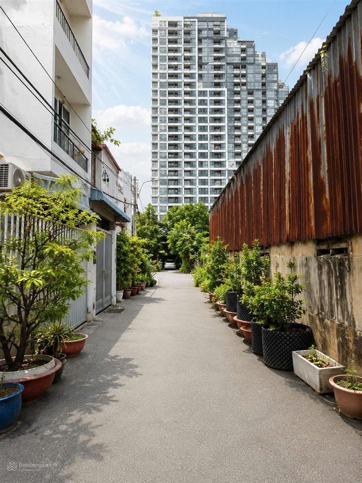 Nhà 3 mặt hẻm ô tô đường 6m105m2 ngang 5,4 nở hậu 8,5 ngay chung cư cao cấp daqua q8hơn 9 tỷ tl