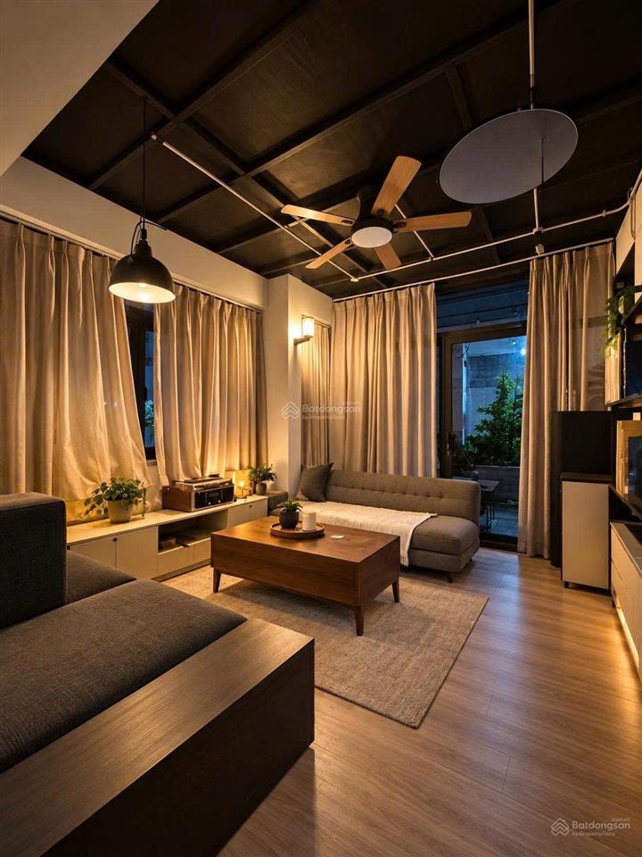 114 triệu/m2siêu ngon hẻm xe hơithích quảng đức, phú nhuận 69m4 tầng 3pn sân thượng  7.** tỷ