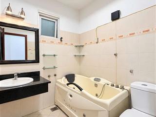 114 triệu/m2siêu ngon hẻm xe hơithích quảng đức, phú nhuận 69m4 tầng 3pn sân thượng  7.** tỷ