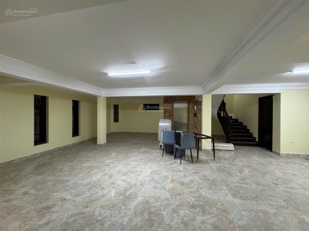 Chính chủ bán biệt thự khu 2 bắc linh đàm  201m2  5 tầng  4 mặt thoáng, thang máy mới
