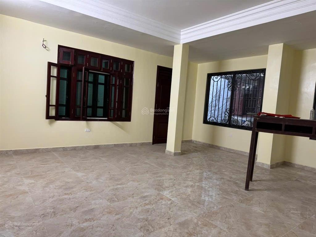 Chính chủ bán biệt thự khu 2 bắc linh đàm  201m2  5 tầng  4 mặt thoáng, thang máy mới