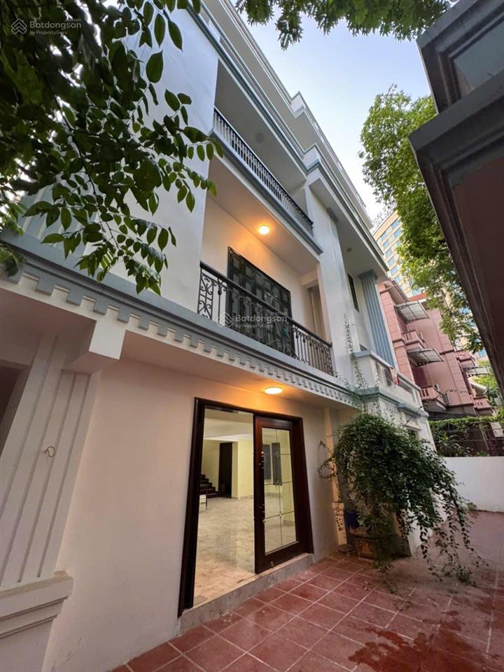 Chính chủ bán biệt thự khu 2 bắc linh đàm  201m2  5 tầng  4 mặt thoáng, thang máy mới