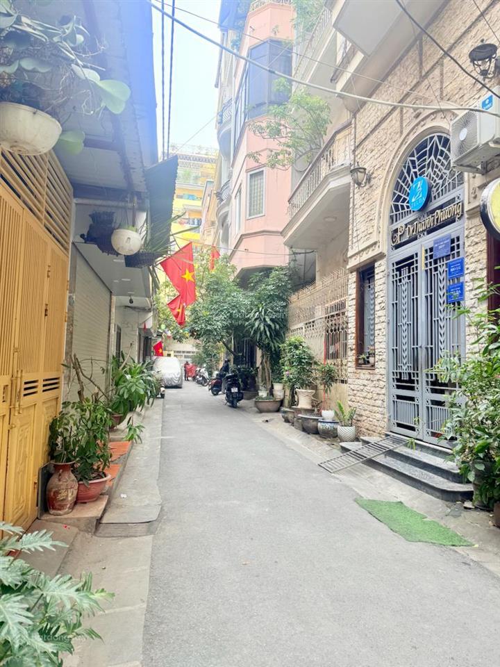 Bán nhà phương mai đống đa 58m2, phân lô ô tô tránh, mặt tiền 4,8m, phù hợp văn phòng. giá 20,5 tỷ.
