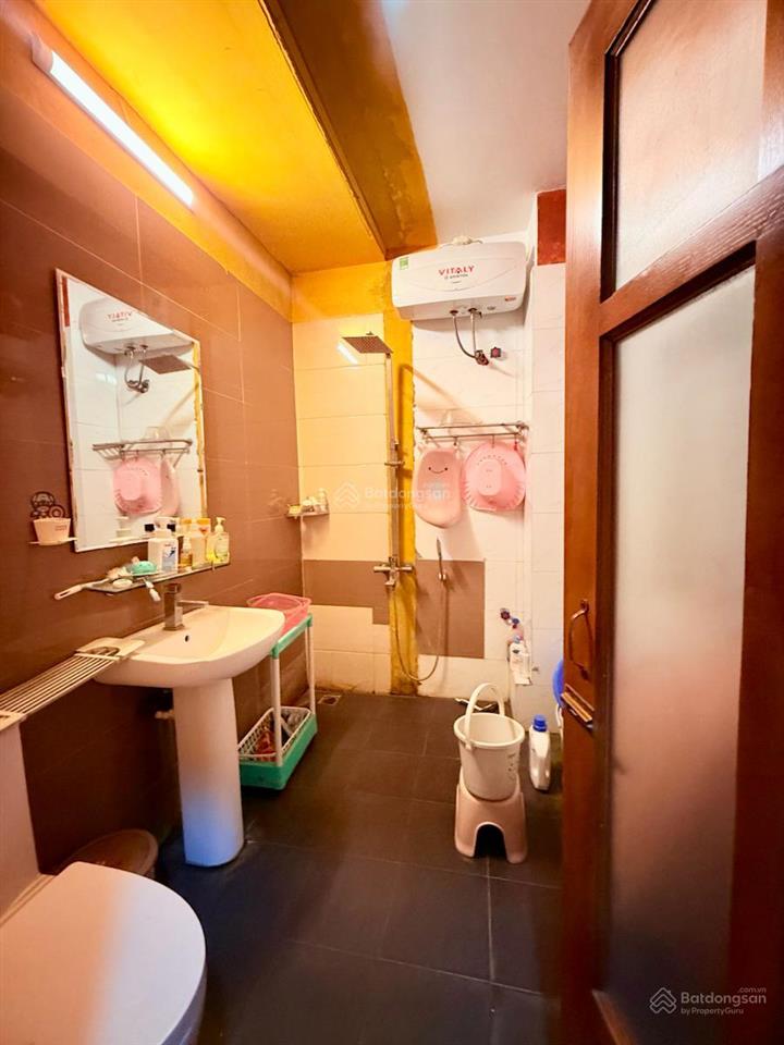 Bán nhà phương mai đống đa 58m2, phân lô ô tô tránh, mặt tiền 4,8m, phù hợp văn phòng. giá 20,5 tỷ.