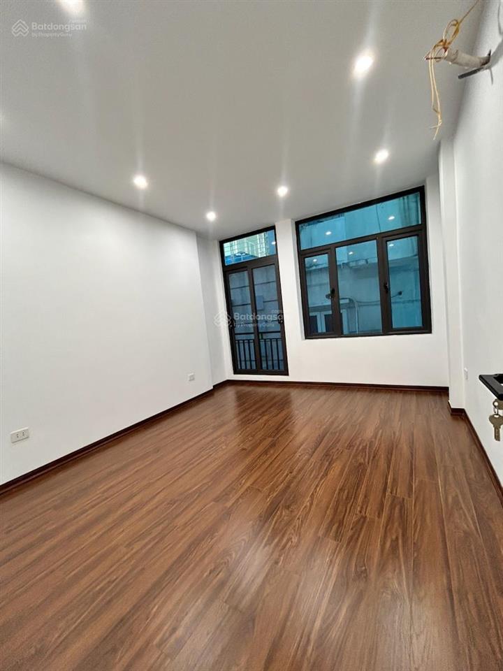Bán nhà minh khai hai bà trưng 63m2, 6 tầng thang máy, mặt ngõ ô tô, kinh doanh, mặt tiền 8m, 18 tỷ