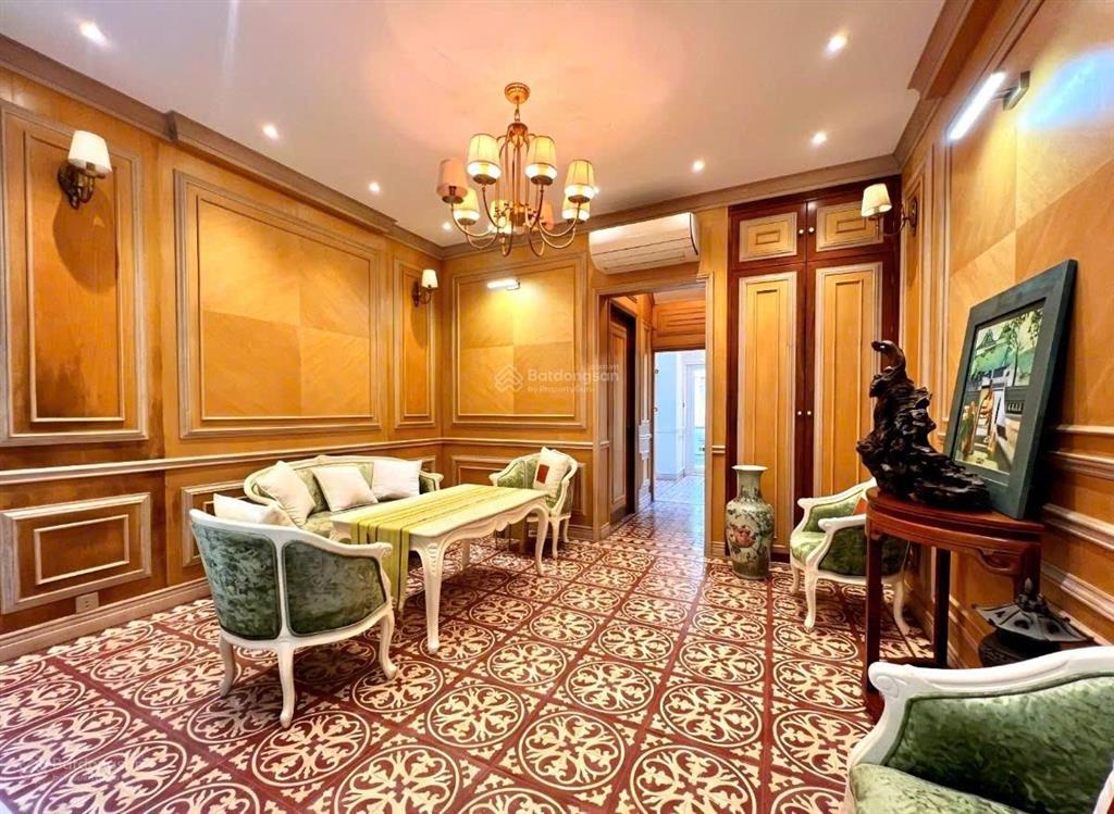 Bán biệt thự song lập quán thánh ba đình 105m2, lô góc 2 mặt thoáng, ô tô tránh, 6 tầng  75 tỷ.
