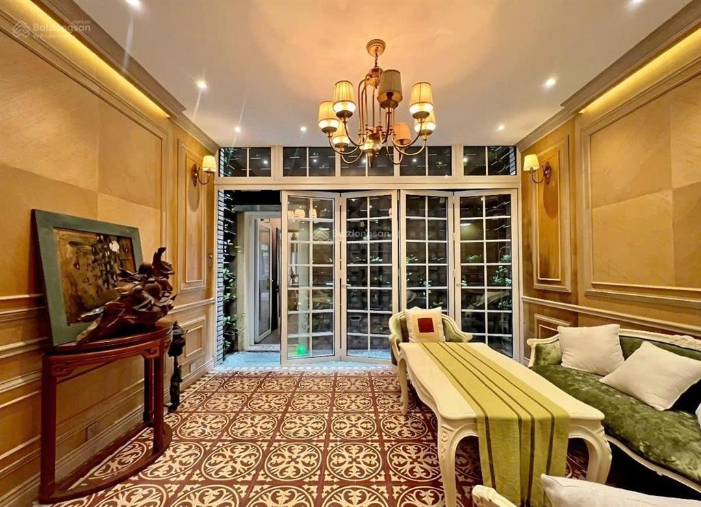 Bán biệt thự song lập quán thánh ba đình 105m2, lô góc 2 mặt thoáng, ô tô tránh, 6 tầng  75 tỷ.