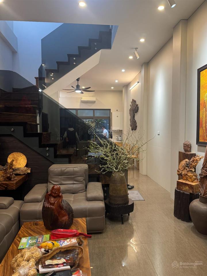 Hiếm! nhà phân lô lò đúc 74m2, ô tô đỗ cửa, 2 mặt thoáng vĩnh viễn, 17,9 tỷ. nội thất cao cấp