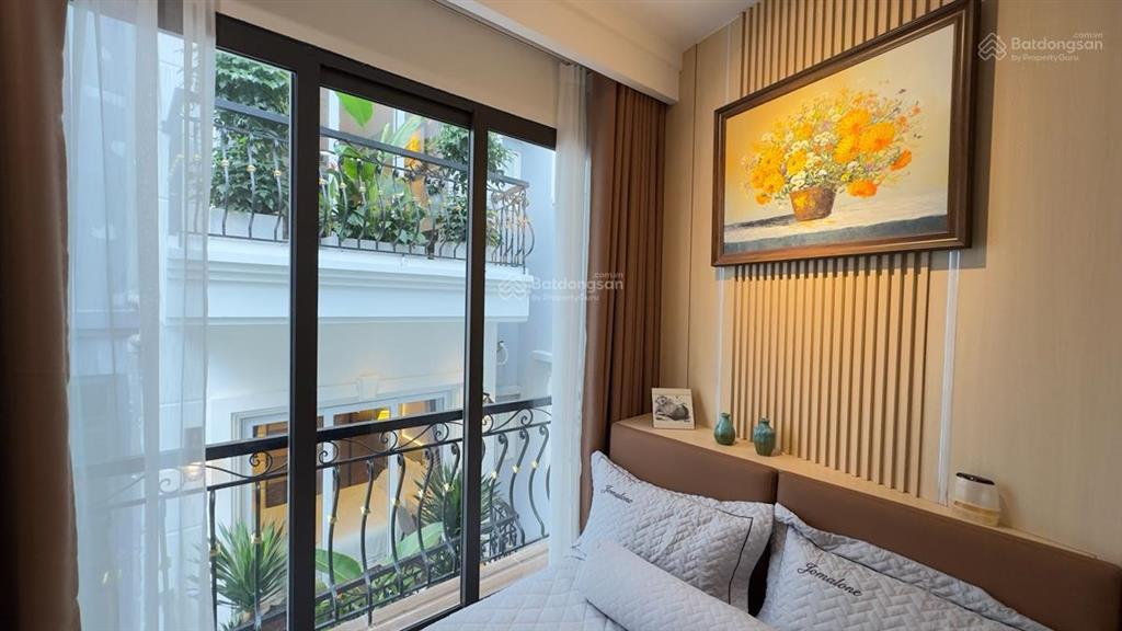 Hiếm! nhà phân lô lò đúc 74m2, ô tô đỗ cửa, 2 mặt thoáng vĩnh viễn, 17,9 tỷ. nội thất cao cấp