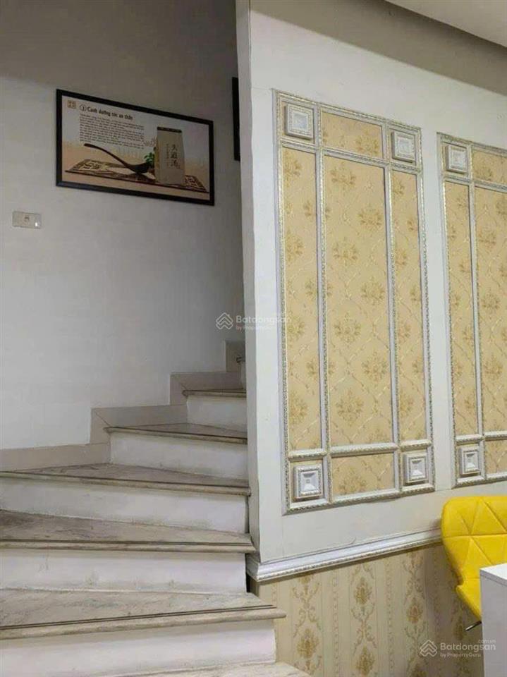 Bán nhà mặt phố tuệ tĩnh hai bà trưng, 68m2, vị trí đẹp, kinh doanh gần vincom bà triệu, giá 29.5tỷ