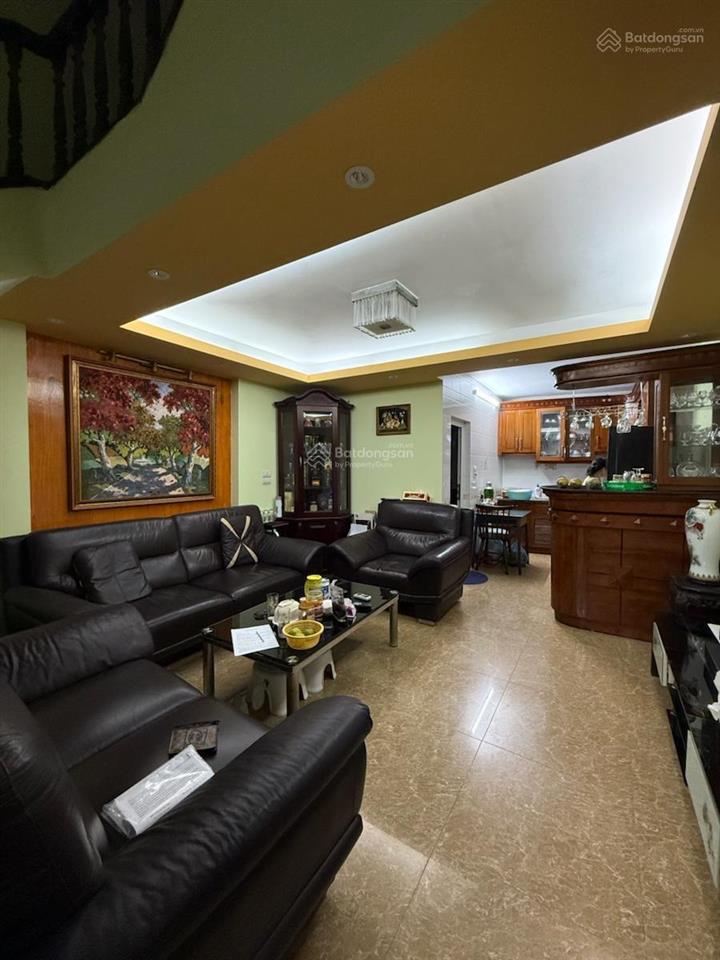 Hiếm  bán nhà mặt phố hạ hồi hoàn kiếm, 48m2, ô tô vào nhà, 2 mặt thoáng, kinh doanh, giá 27,5 tỷ