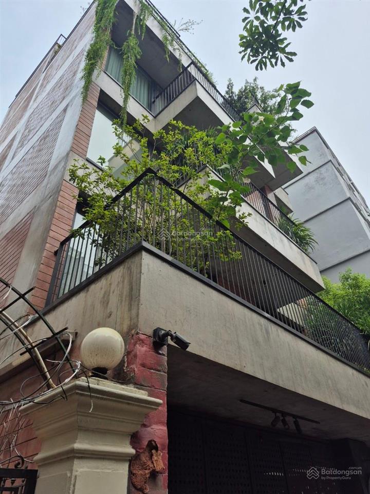Hiếm! nhà quảng bá 134m2 x 6t, lô góc 3 mặt thoáng, gara 2 ô tô, dòng tiền 6.000 usd/tháng