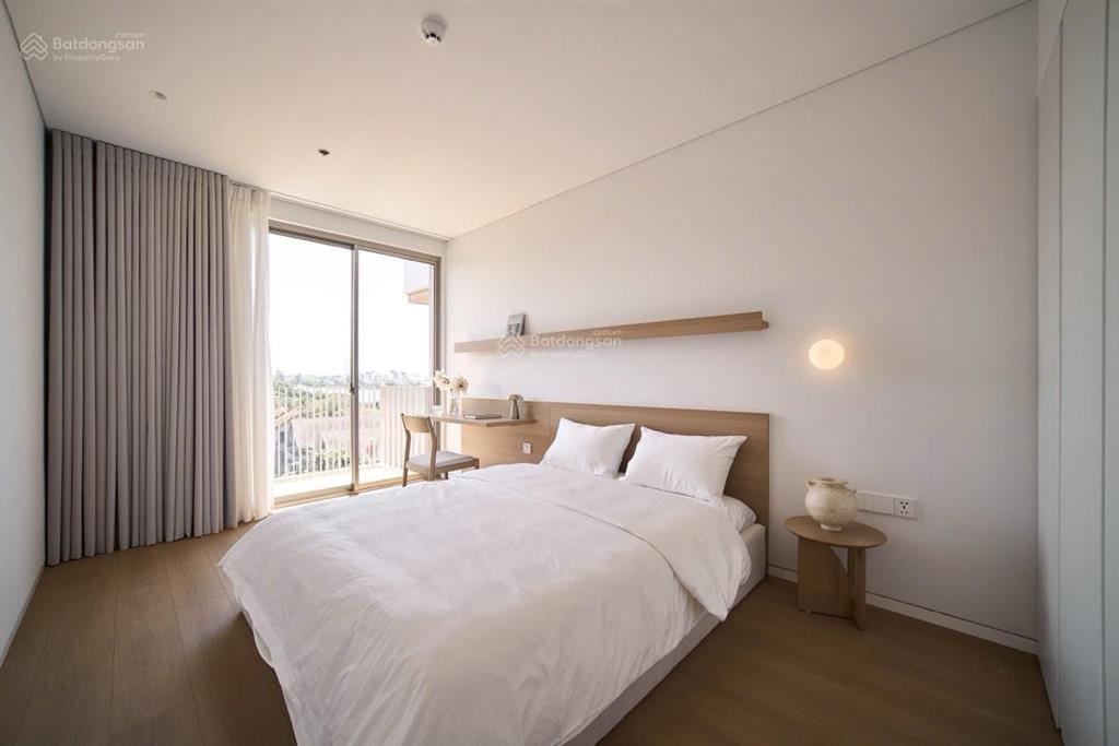 Siêu phẩm quảng khánh  view hồ tây  100m  9 tầng  khu giới tinh hoa  giá 118 tỷ  cần bán!