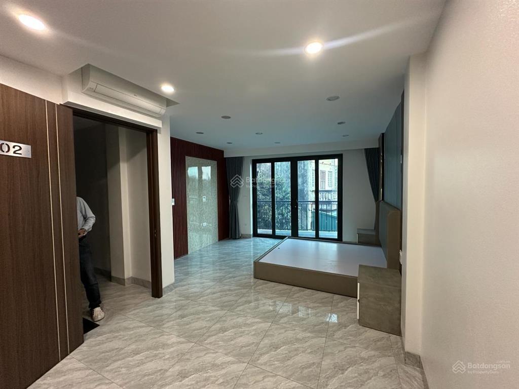 Bán nhà hồ linh quang, đống đa, 7 tầng thang máy, gần hồ, ô tô tránh, nhà đẹp ở ngay14,7 tỷ còn tl