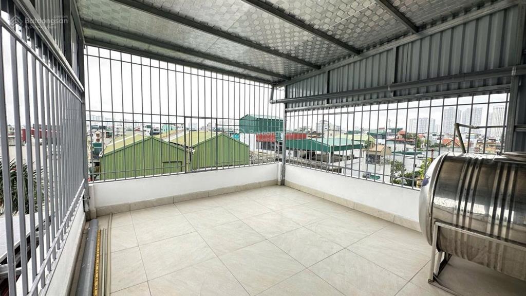 Hạ 1 tỷ! bán nhà vĩnh hưng 28m x 6 tầng, 5 ngủ, nhà mới, 50m ô tô tránh, chỉ 5,7 tỷ. sổ đỏ vuông.
