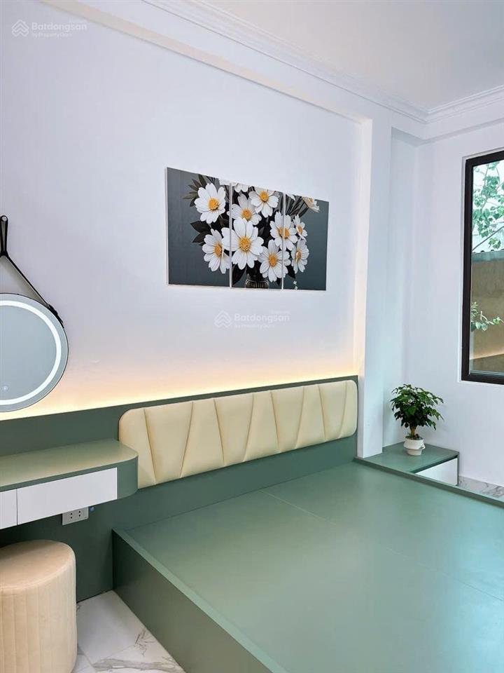 Hạ 1 tỷ! bán nhà vĩnh hưng 28m x 6 tầng, 5 ngủ, nhà mới, 50m ô tô tránh, chỉ 5,7 tỷ. sổ đỏ vuông.