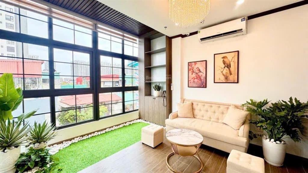 Chính chủ bán tòa căn hộ minh khai sát times city 42m x 6 tầng  mt 6m  thang máy  dòng tiền 55t