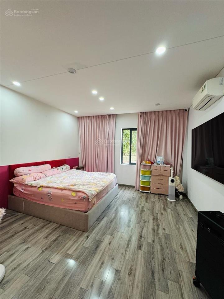 Phân lô hai bà trưng 55m x 7 tầng  mt 4,5m  3 ô tô tránh  thang máy  2 mặt thoáng. nhỉnh 300/m