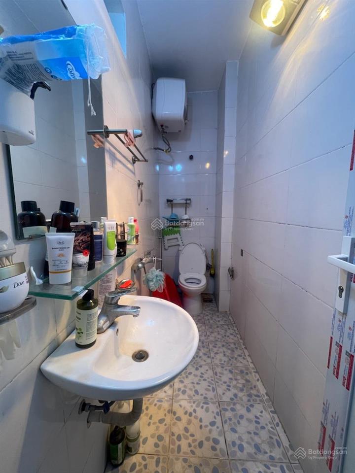 Nhà ngũ nhạc 50,1m2 x 3 tầng, 3 p ngủ, ô tô đỗ cửa, cách mặt phố 15m 3,6 tỷ, không quy hoạch