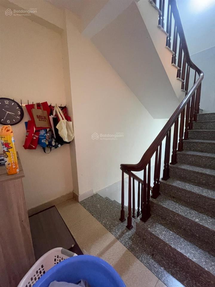 Nhà ngũ nhạc 50,1m2 x 3 tầng, 3 p ngủ, ô tô đỗ cửa, cách mặt phố 15m 3,6 tỷ, không quy hoạch