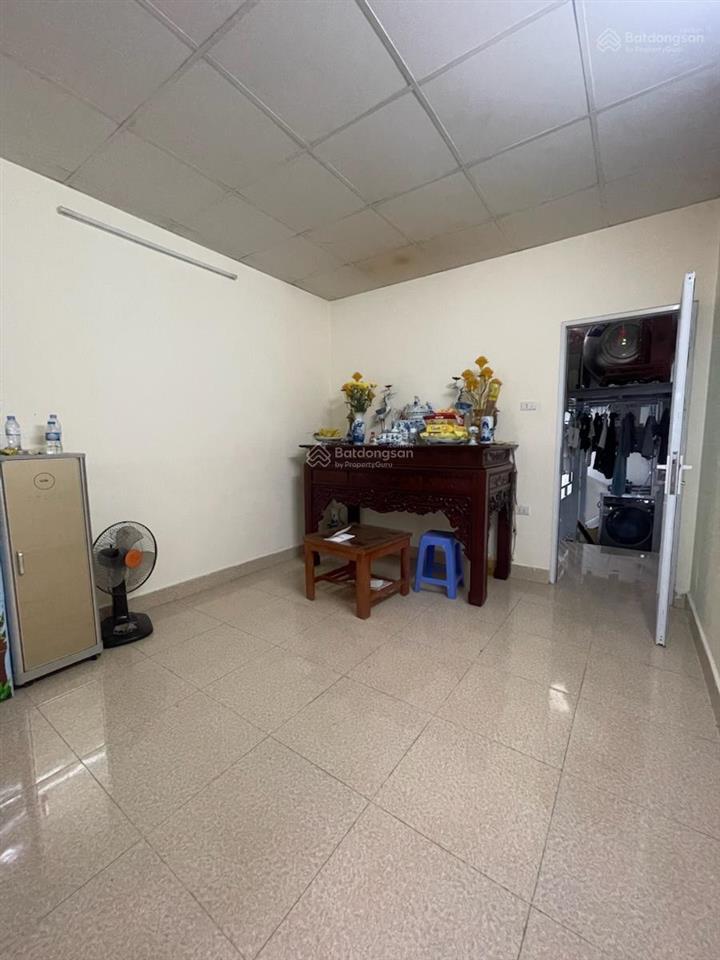 Nhà ngũ nhạc 50,1m2 x 3 tầng, 3 p ngủ, ô tô đỗ cửa, cách mặt phố 15m 3,6 tỷ, không quy hoạch
