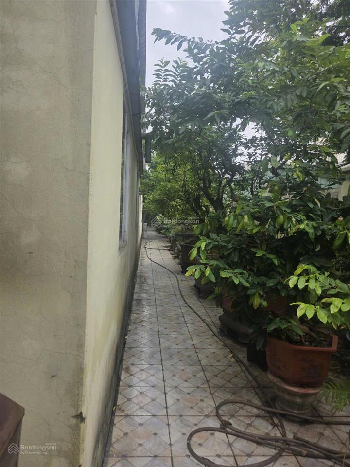 Ngay kcn thạch thất quốc oai, tdt 1.200m2 có 800m2 nhà xưởng mt gần 23m, 24.5 tỷ có tl
