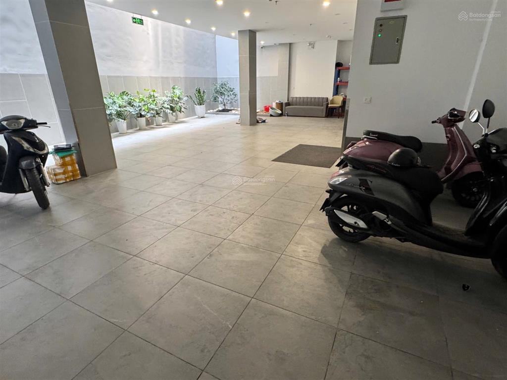 Bán tòa nhà 136m x 8 tầng trịnh công sơn, full nội thất, dòng tiền hơn 100 triệu/tháng. 45 tỷ( tl