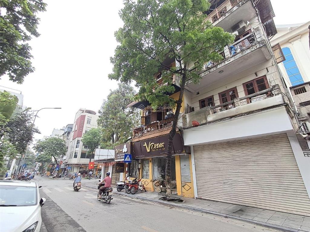 Bán nhà mặt phố trần quốc toản, hoàn kiếm 60m 4 tầng, lô góc, vỉa hè rộng, sân 50m, giá 48 tỷ.