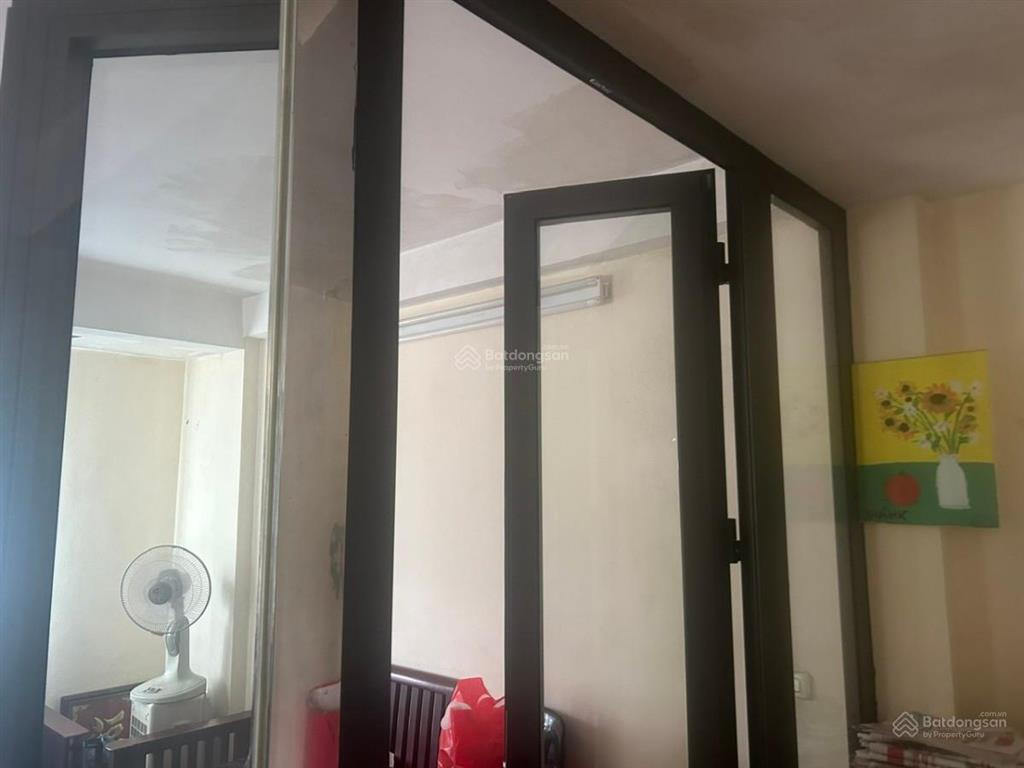 Bán nhà mặt phố trần quốc toản, hoàn kiếm 60m 4 tầng, lô góc, vỉa hè rộng, sân 50m, giá 48 tỷ.
