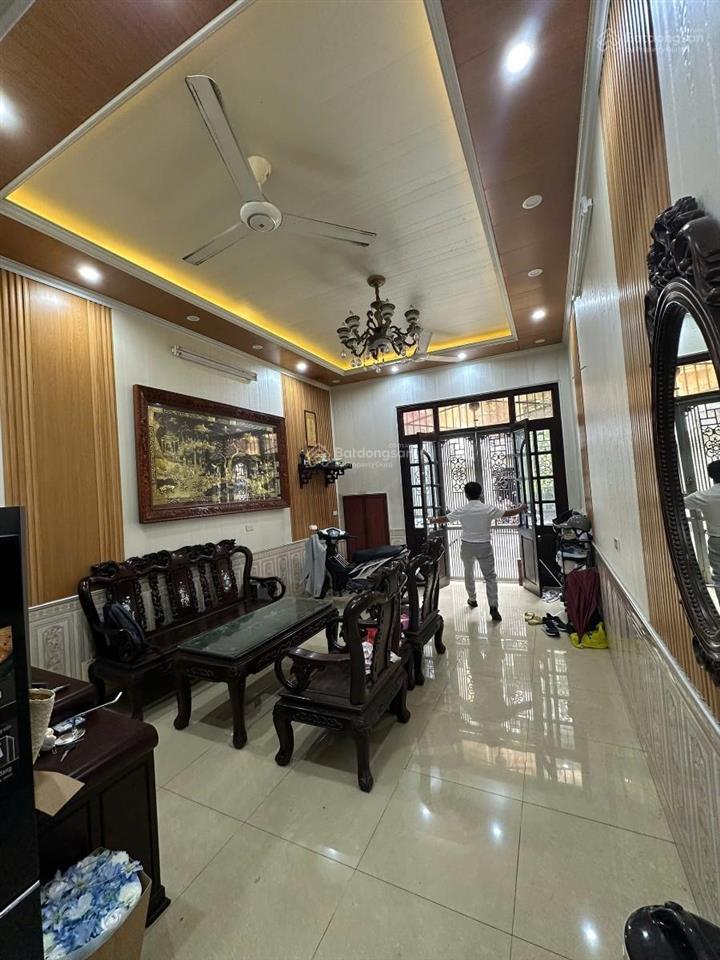 Bán nhà thanh nhàn bạch mai 40m 4 tầng, ô tô đỗ cửa, 2 mặt ngõ, gần phố thanh nhàn, giá 12,5 tỷ.