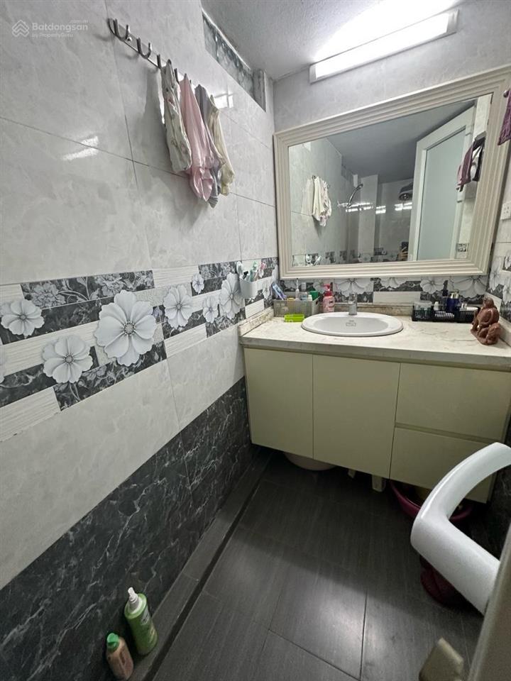 Bán nhà trường chinh 55m2 x 5 tầng, mặt tiền 5m, ngõ kinh doanh, móng 7 tầng, ô chờ thang máy 18 tỷ